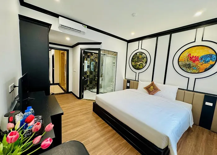 Thùy Dương 3*